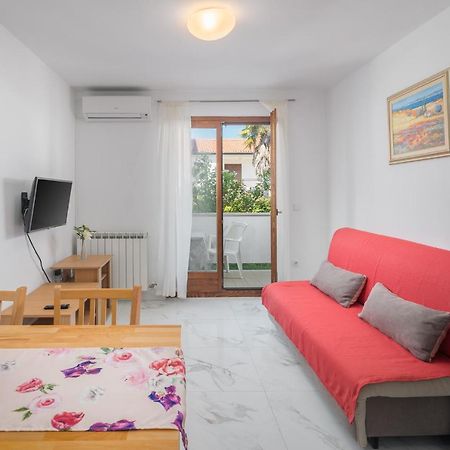 Apartamento Elena Poreč Exterior foto